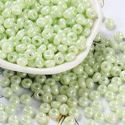 Бисер из стекла  SEED-L011-03A-11-1