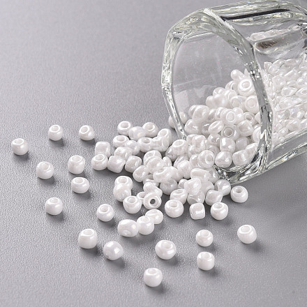 Бисер из стекла  SEED-A012-3mm-121-1