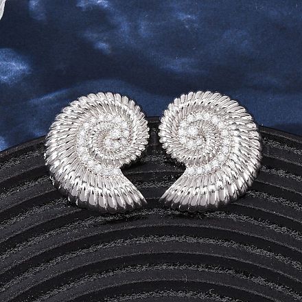 Серьги-гвоздики из латуни с микропаве из прозрачных кубических цирконий в форме ракушки EJEW-H165-07P-1